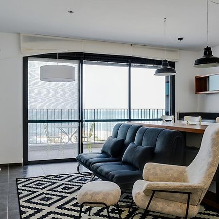 חיפה Beautiful Apartment On The First Line Of The Sea מראה חיצוני תמונה