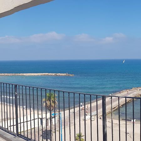 חיפה Beautiful Apartment On The First Line Of The Sea מראה חיצוני תמונה