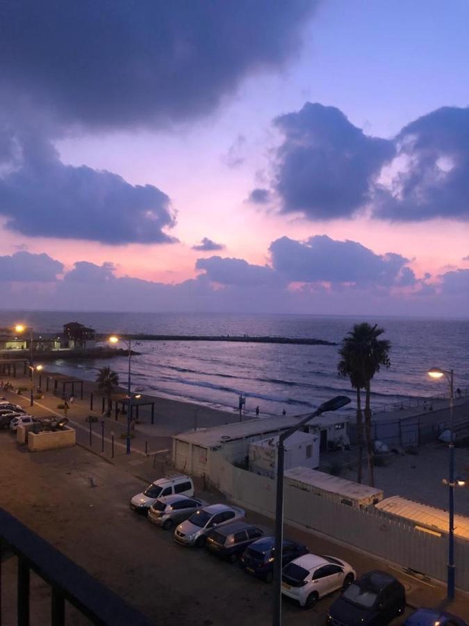 חיפה Beautiful Apartment On The First Line Of The Sea מראה חיצוני תמונה