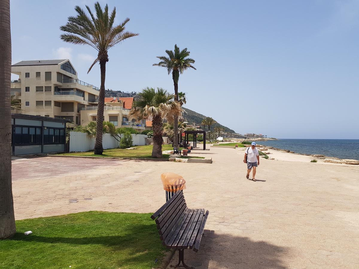חיפה Beautiful Apartment On The First Line Of The Sea מראה חיצוני תמונה